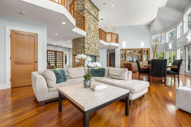 476 Baxters Neck Road, Marstons Mills, MA 02648
