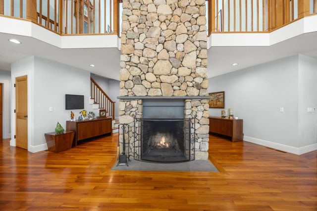 476 Baxters Neck Road, Marstons Mills, MA 02648