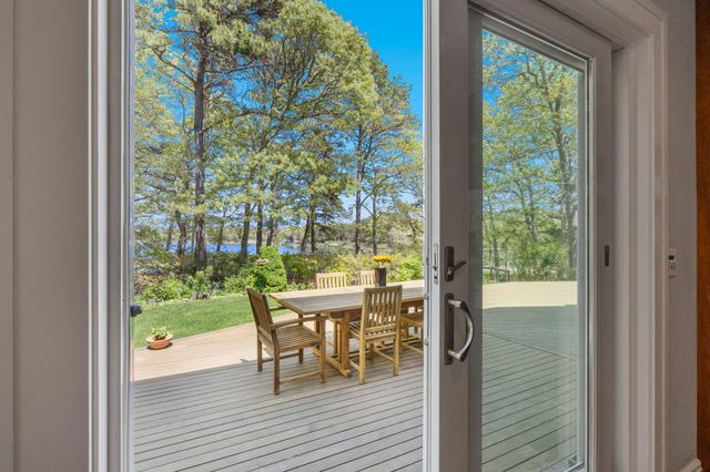 476 Baxters Neck Road, Marstons Mills, MA 02648