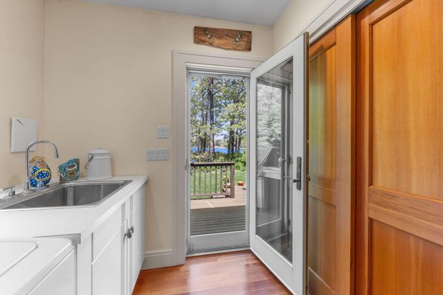 476 Baxters Neck Road, Marstons Mills, MA 02648