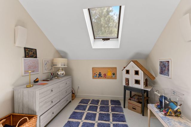 476 Baxters Neck Road, Marstons Mills, MA 02648