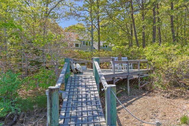 476 Baxters Neck Road, Marstons Mills, MA 02648