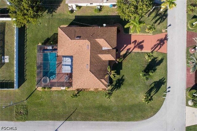 3832 SW 20th AVE, Cape Coral, FL 33914