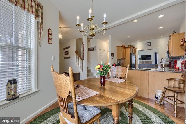 66 WEAVER AVE, Ephrata, PA 17522