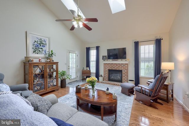 66 WEAVER AVE, Ephrata, PA 17522