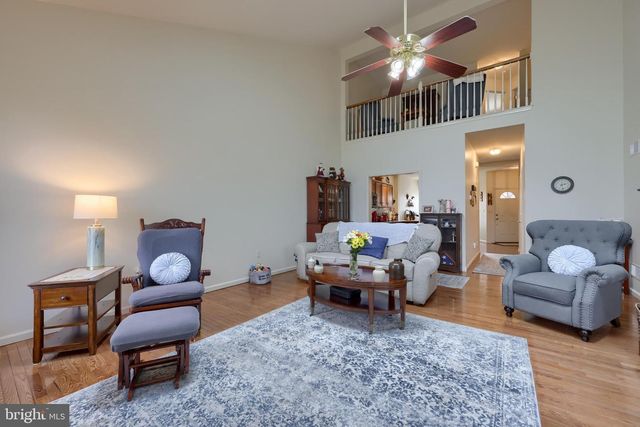 66 WEAVER AVE, Ephrata, PA 17522