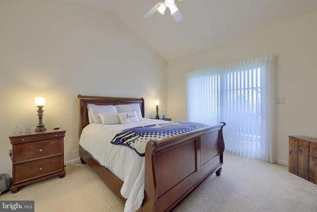 66 WEAVER AVE, Ephrata, PA 17522