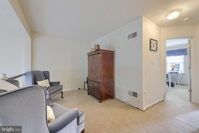 66 WEAVER AVE, Ephrata, PA 17522