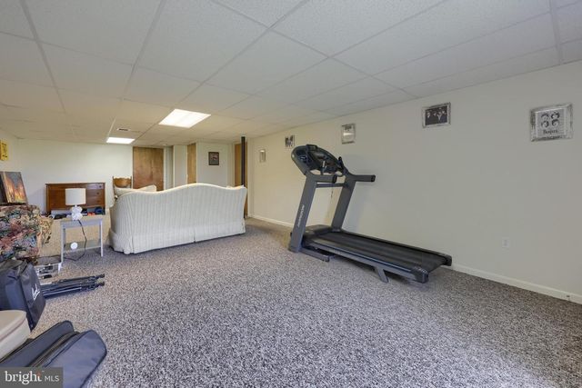 66 WEAVER AVE, Ephrata, PA 17522