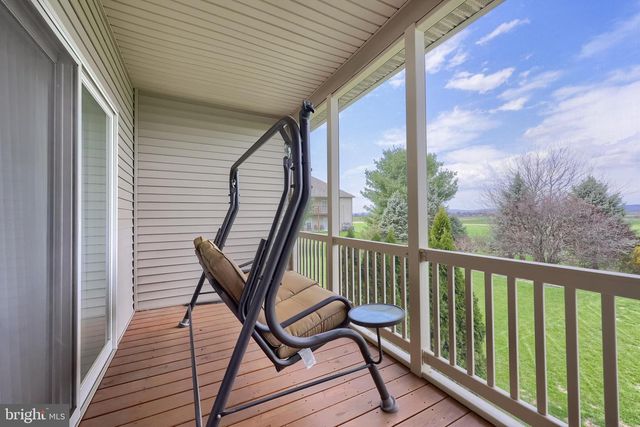 66 WEAVER AVE, Ephrata, PA 17522
