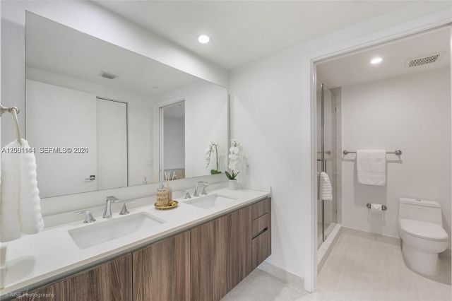 488 NE 18th St 505, Miami, FL 33132