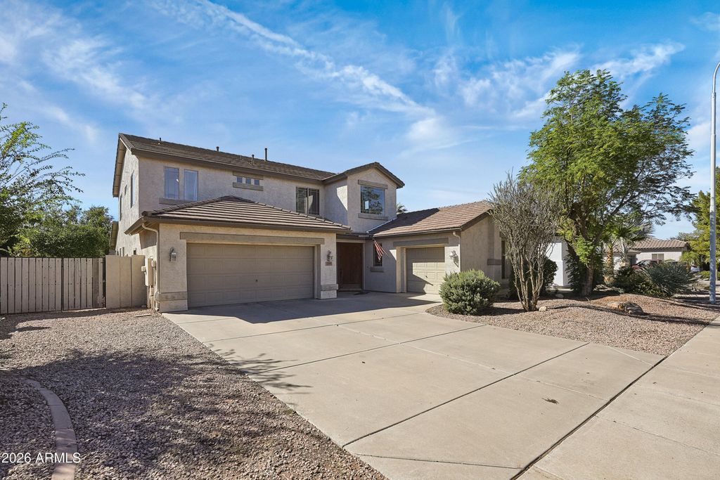 2355 E LA COSTA Place, Chandler, AZ 85249 — photo 2