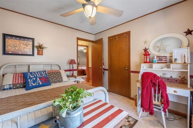 5329 Memorial Lane, Powder Springs, GA 30127