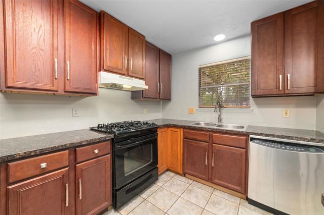 2318 Gumspring Lane, Spring, TX 77373