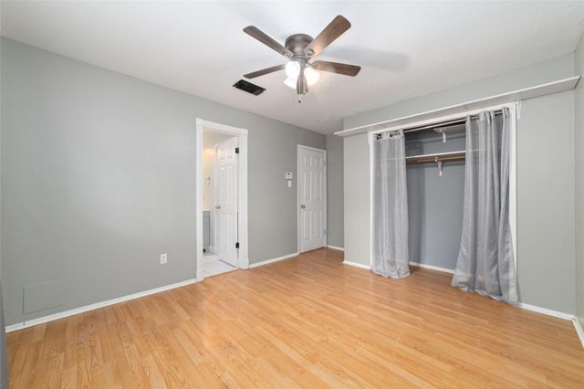 2318 Gumspring Lane, Spring, TX 77373