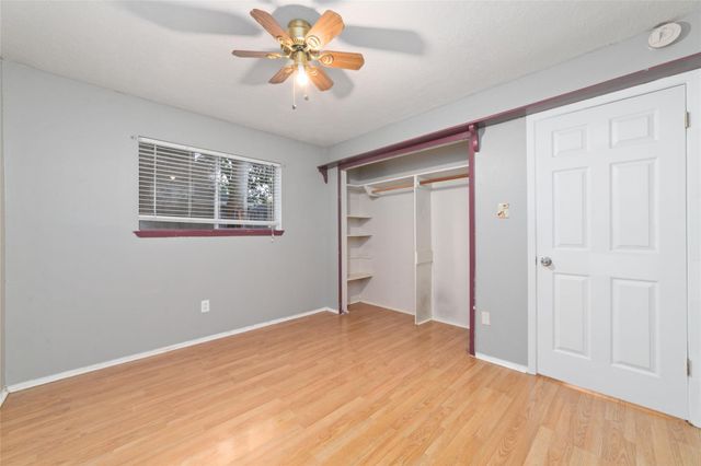 2318 Gumspring Lane, Spring, TX 77373