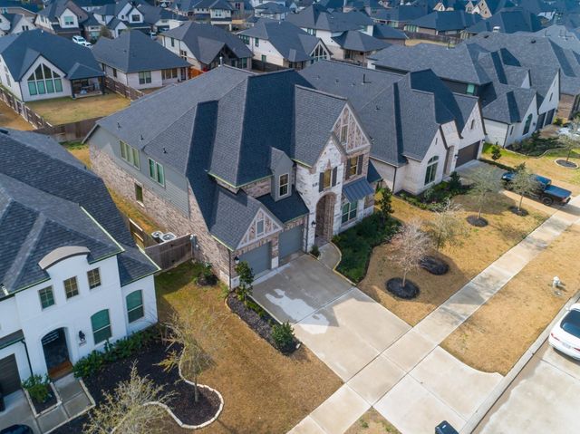 29035 Hauter Way, Fulshear, TX 77441
