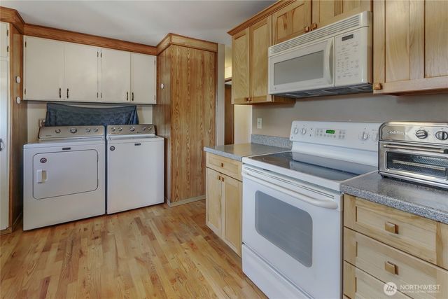 1512 5th Avenue SW, Puyallup, WA 98371
