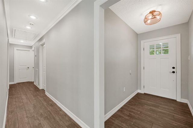 9611 Pinehurst Street, Baytown, TX 77521