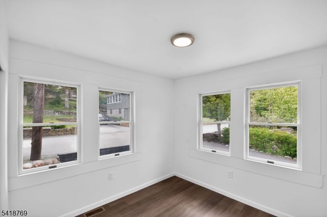 43 Nakomis Path, Lincoln Park Boro, NJ 07035