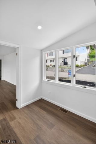 43 Nakomis Path, Lincoln Park Boro, NJ 07035