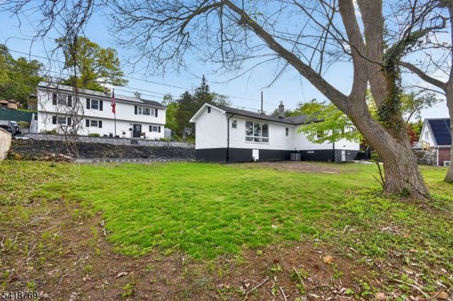 43 Nakomis Path, Lincoln Park Boro, NJ 07035
