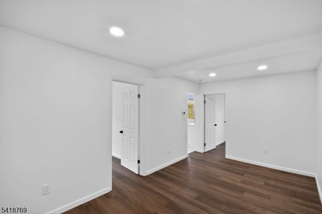 43 Nakomis Path, Lincoln Park Boro, NJ 07035