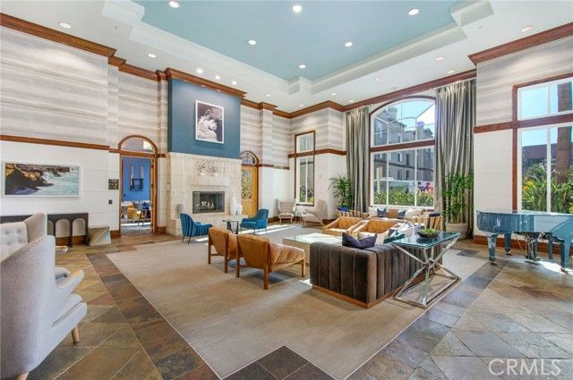 9229 Regents L406, La Jolla (san Diego), CA 92037