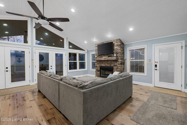 102 Whipperwill Dr, Clarkson, KY 42726