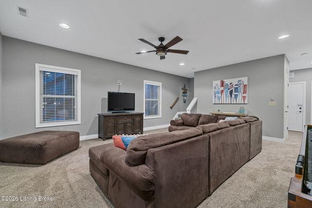 102 Whipperwill Dr, Clarkson, KY 42726