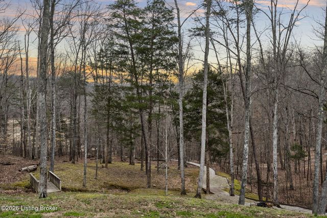 102 Whipperwill Dr, Clarkson, KY 42726