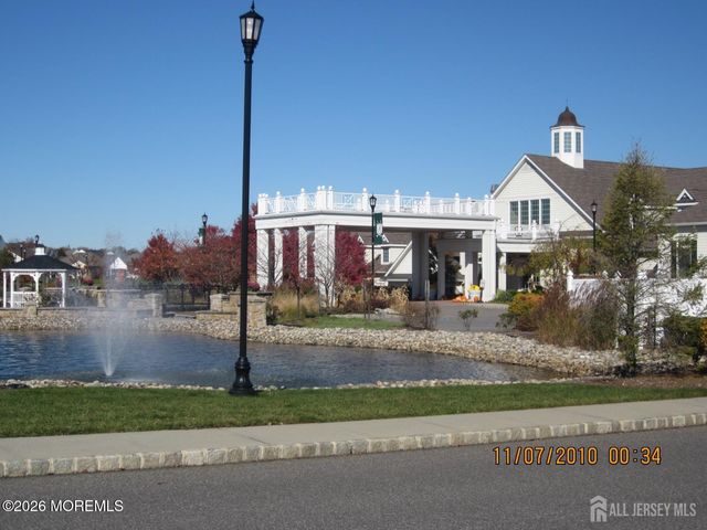 7 Ryder Court, Monroe, NJ 08831