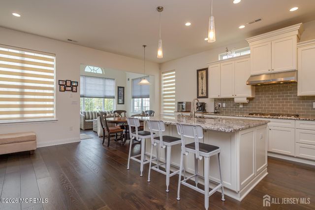 7 Ryder Court, Monroe, NJ 08831