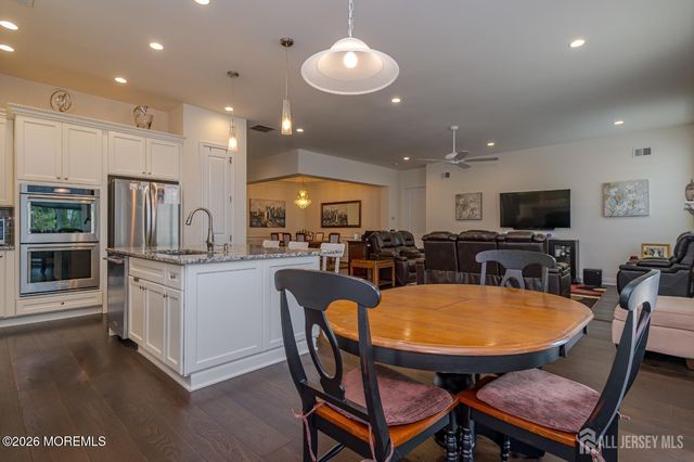 7 Ryder Court, Monroe, NJ 08831
