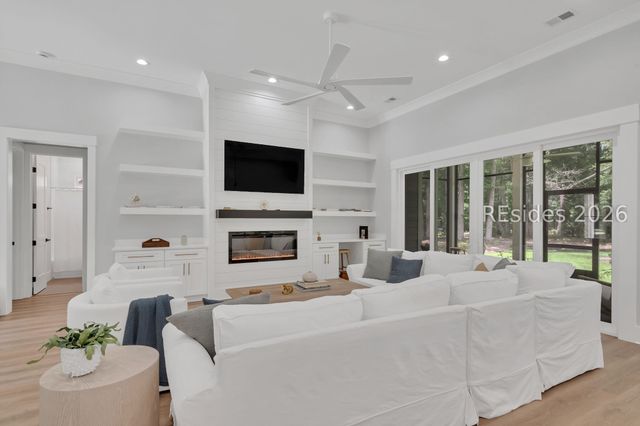 9 Ferebee Ct, Bluffton, SC 29910