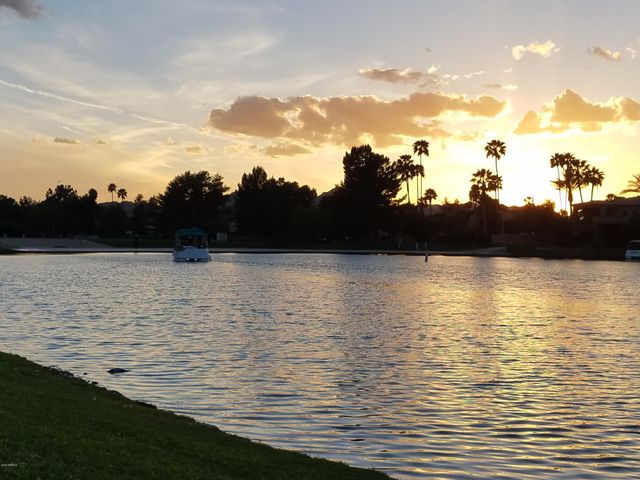 8270 N HAYDEN Road 2013, Scottsdale, AZ 85258