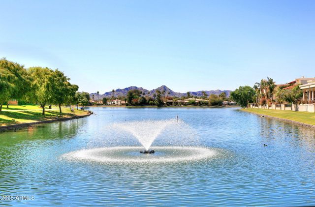 8270 N HAYDEN Road 2013, Scottsdale, AZ 85258