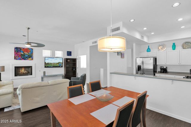 8270 N HAYDEN Road 2013, Scottsdale, AZ 85258