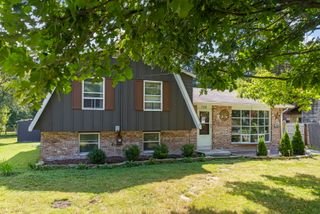 738 Church Street, Batavia, IL 60510