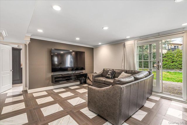 13839 11th Avenue, Malba, NY 11357
