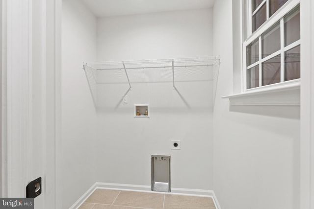 1080 EASTHAM RD, Bumpass, VA 23024