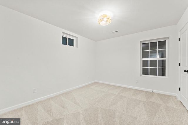 1080 EASTHAM RD, Bumpass, VA 23024