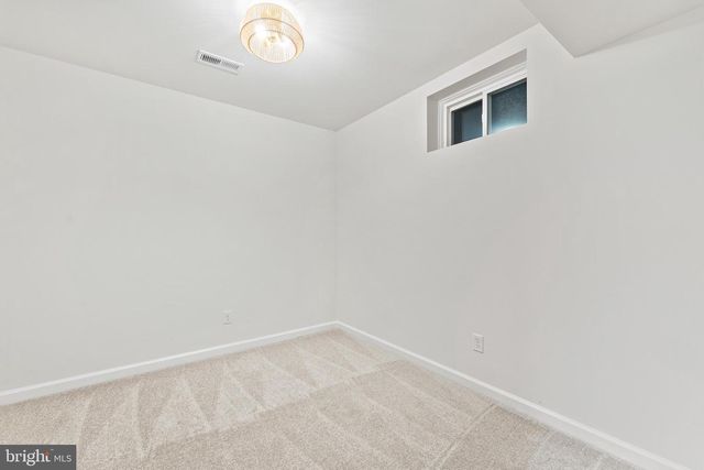 1080 EASTHAM RD, Bumpass, VA 23024