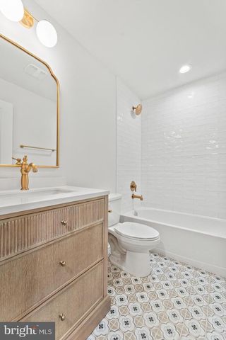 1080 EASTHAM RD, Bumpass, VA 23024