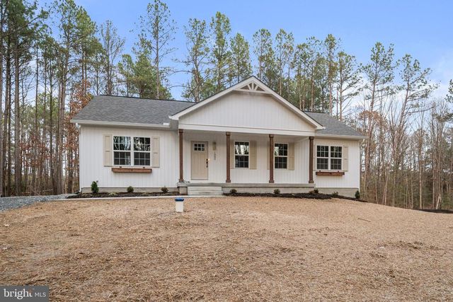 1080 EASTHAM RD, Bumpass, VA 23024