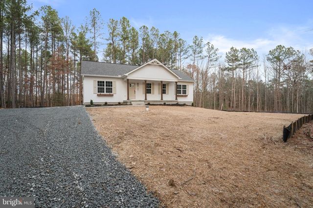 1080 EASTHAM RD, Bumpass, VA 23024