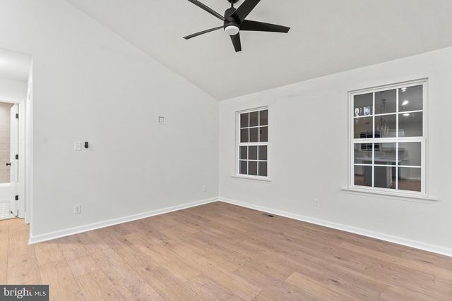 1080 EASTHAM RD, Bumpass, VA 23024