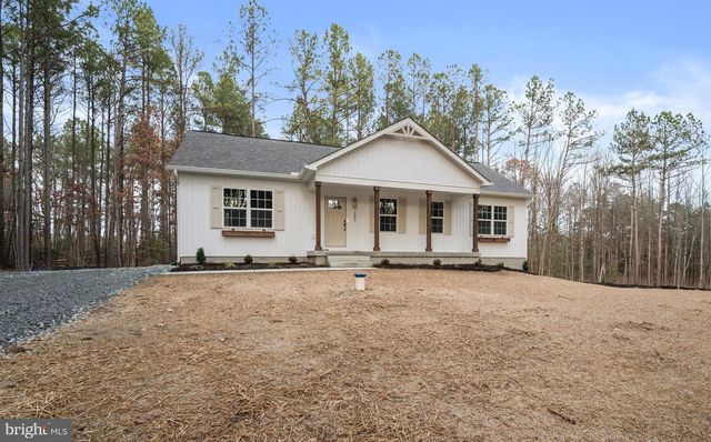1080 EASTHAM RD, Bumpass, VA 23024