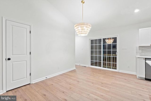 1080 EASTHAM RD, Bumpass, VA 23024