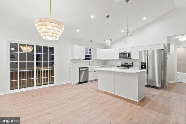 1080 EASTHAM RD, Bumpass, VA 23024